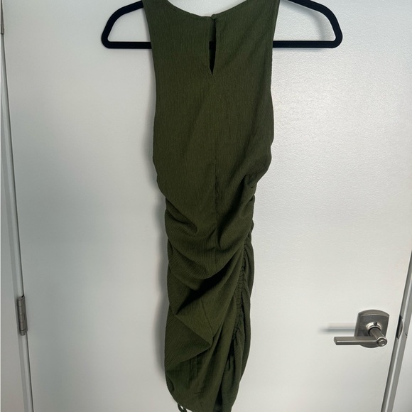 Ruched Green Dress! - Picture 2 of 2